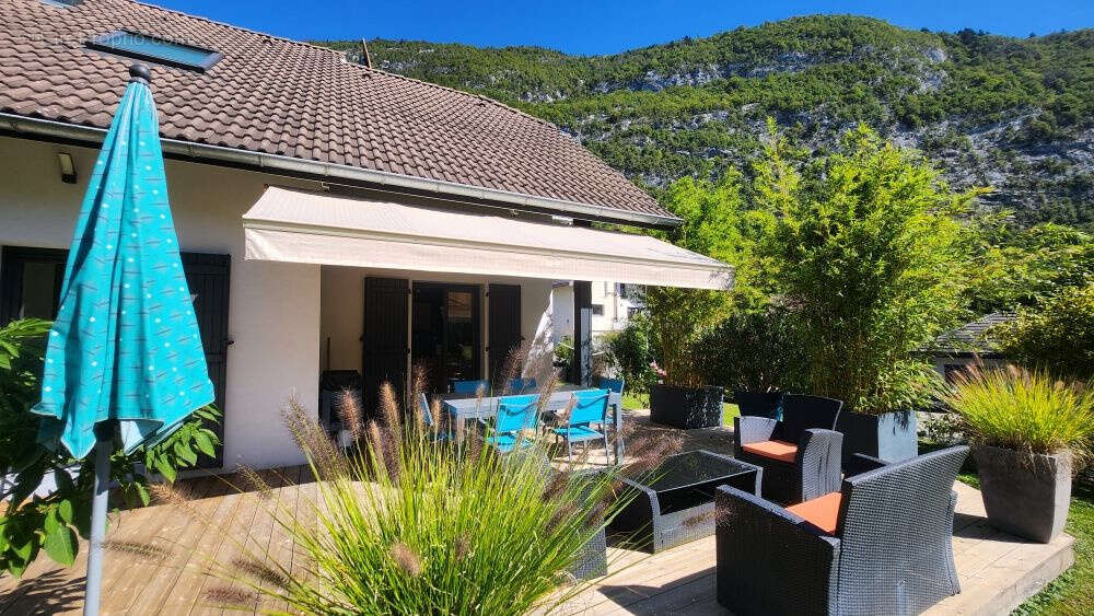 Maison à NAVES-PARMELAN