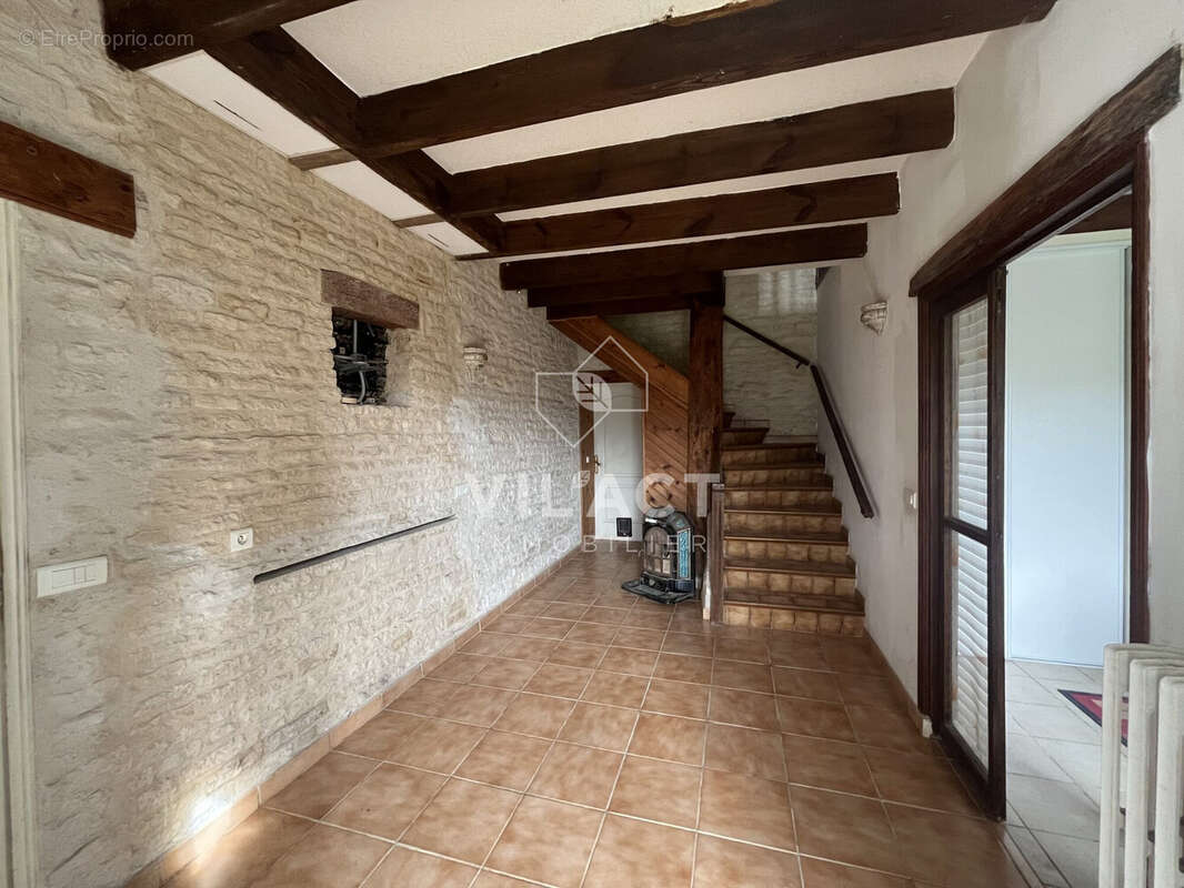 Maison à MAUZE-SUR-LE-MIGNON