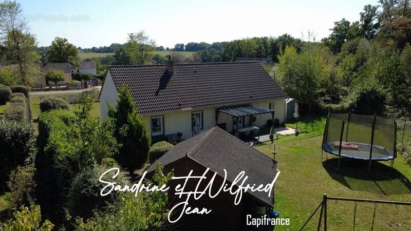 Maison à LA HAYE-MALHERBE