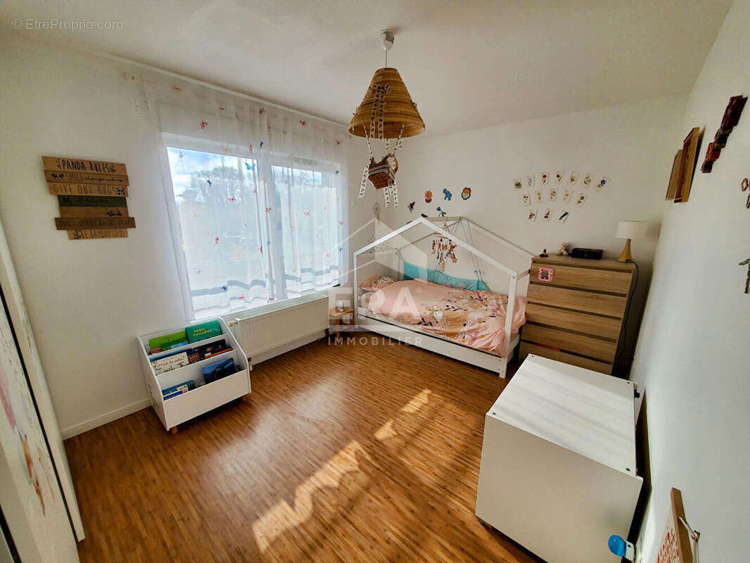 Maison à VILLENAVE-D'ORNON