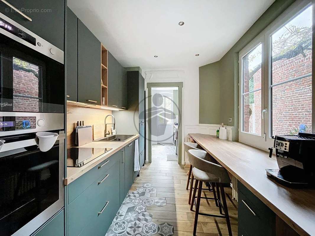 Maison à SAINT-QUENTIN