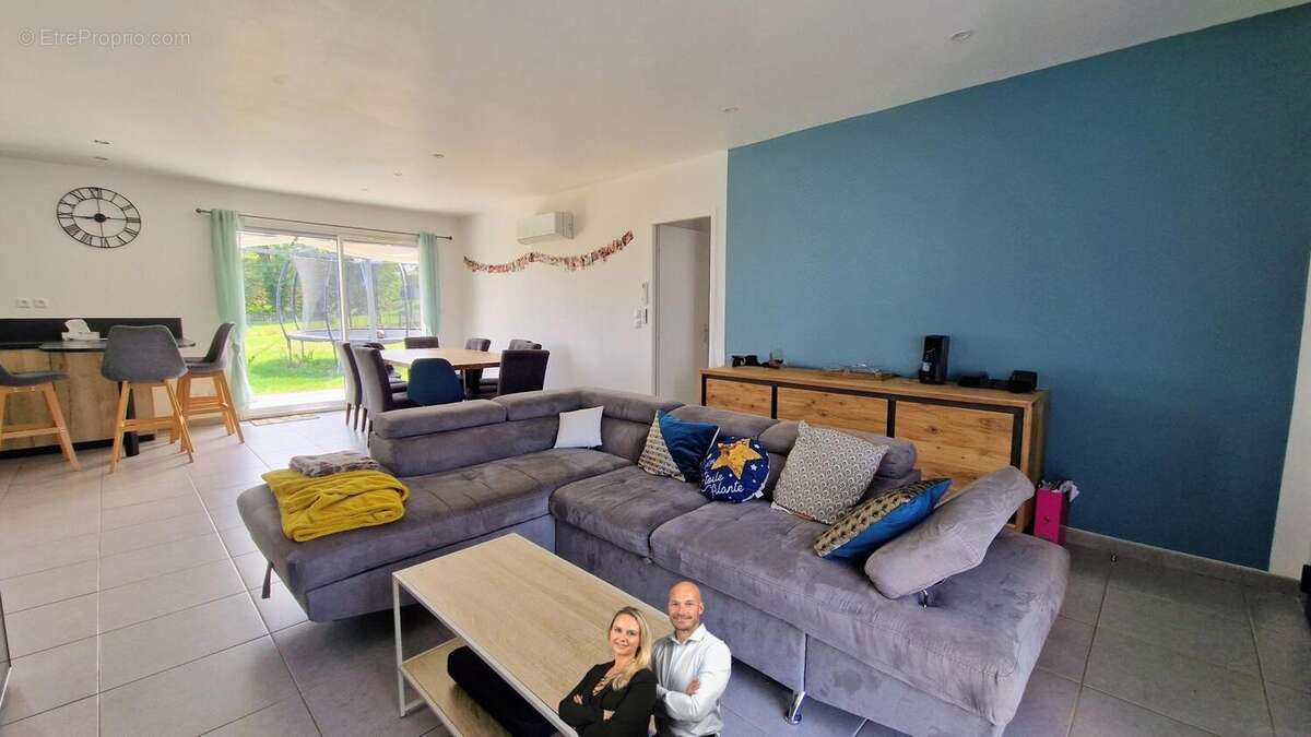 Photo 2 - Maison à GALAPIAN