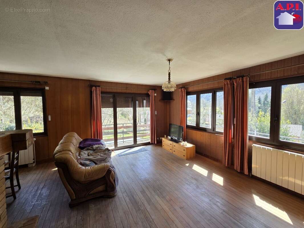 Maison à AX-LES-THERMES