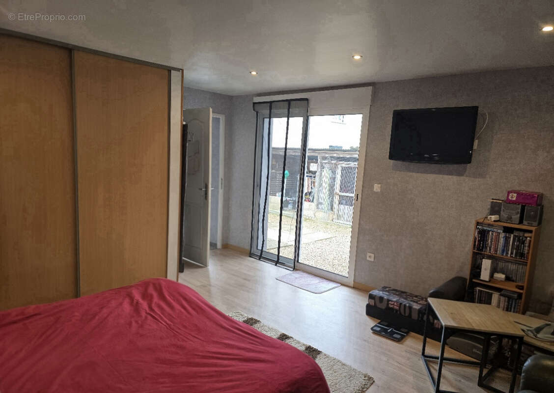 Maison à AIGNEVILLE