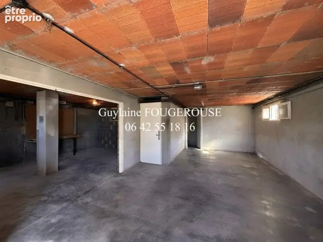 Maison au centre de SAVIGNEUX  42600 - 4 chambres - photo 12
