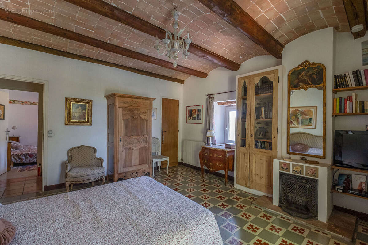 Maison à SAINT-ANDRE-DE-ROQUEPERTUIS