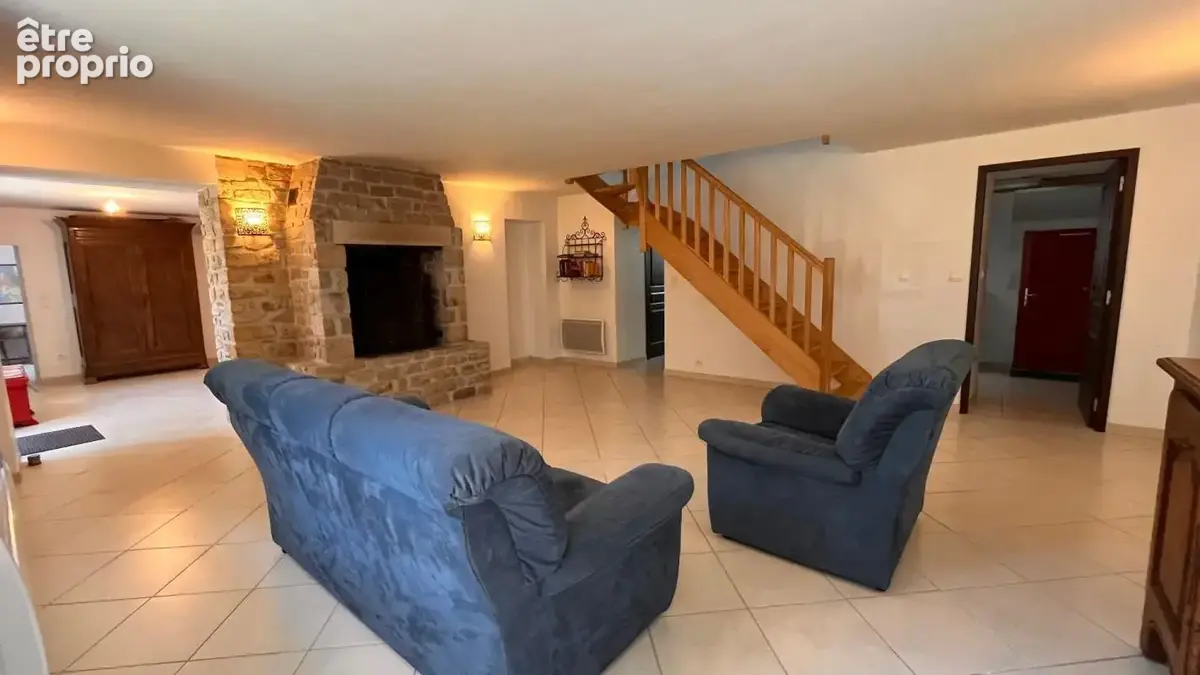 ST-ANDRÉ des EAUX - Maison d'environ 160 m² utiles - 4 chambres - photo 4