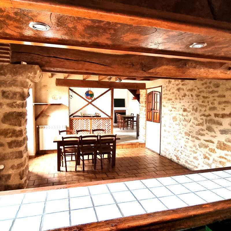 Maison à MONTGIVRAY