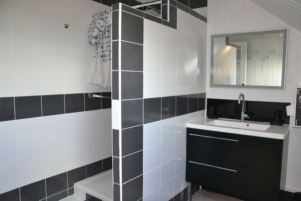 Maison à LA BOURBOULE