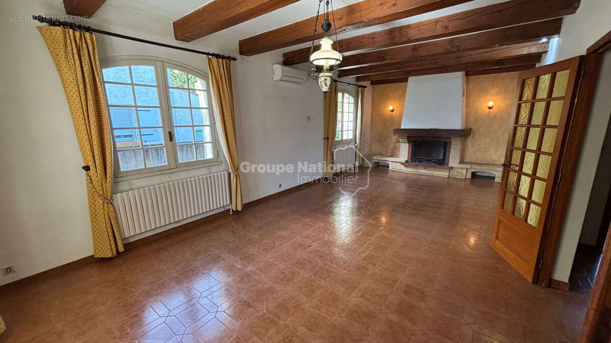 Maison à PIERRELATTE