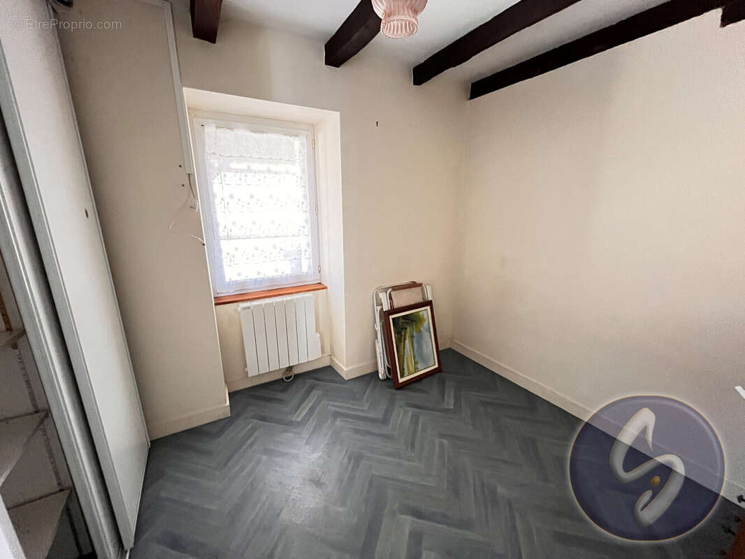 Maison à MALESTROIT