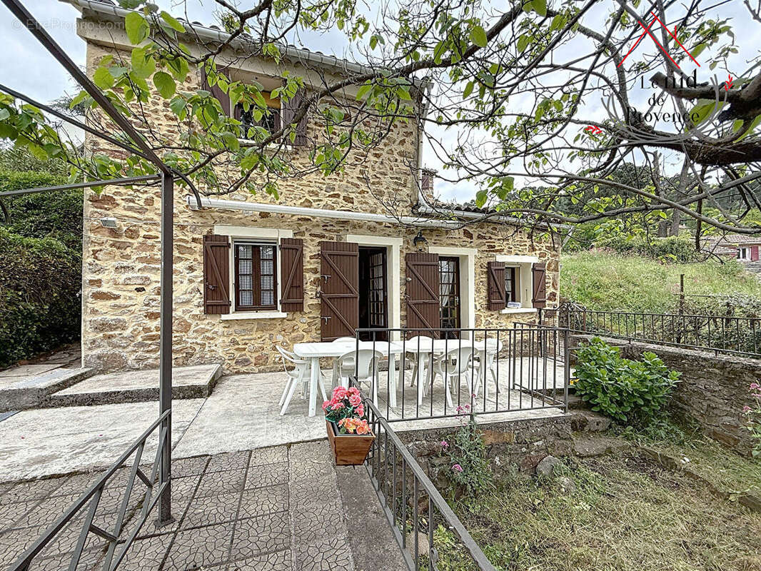 Maison à ROBIAC-ROCHESSADOULE