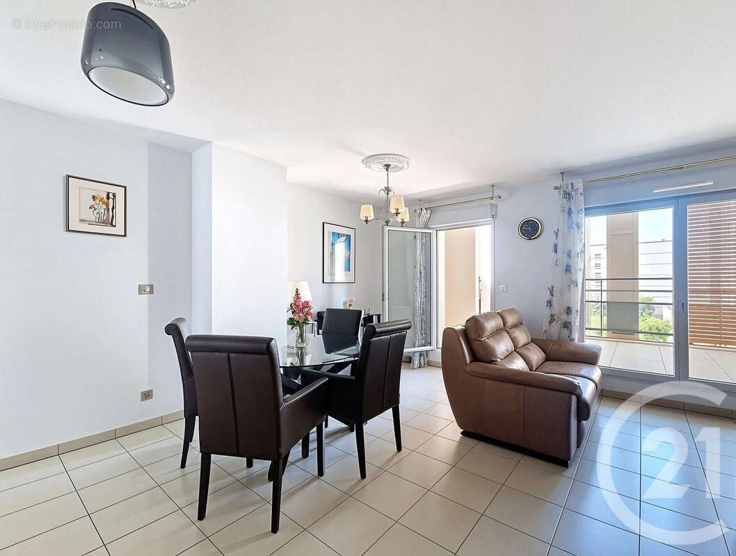 Appartement à VENISSIEUX