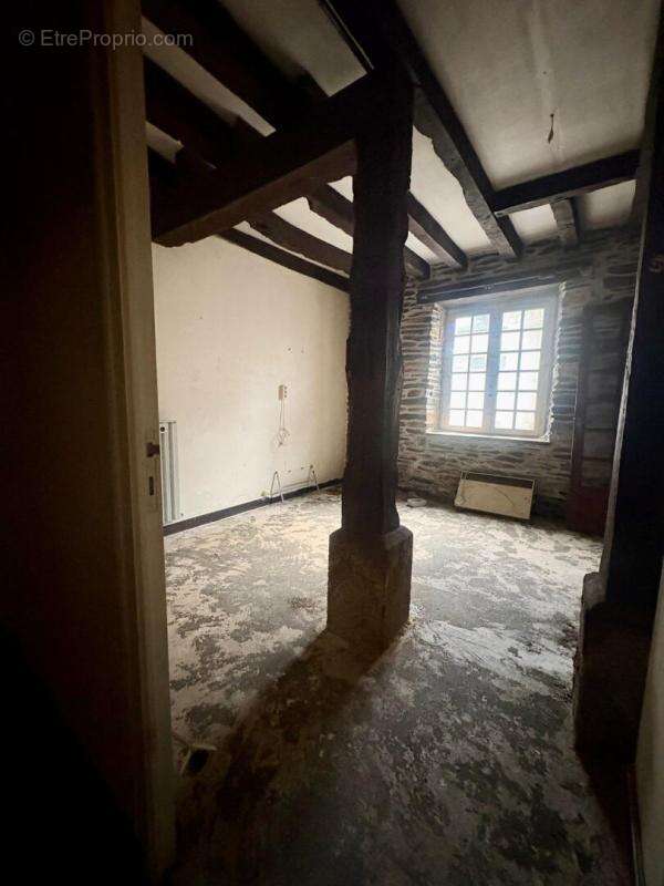 Appartement à MUR-DE-BRETAGNE