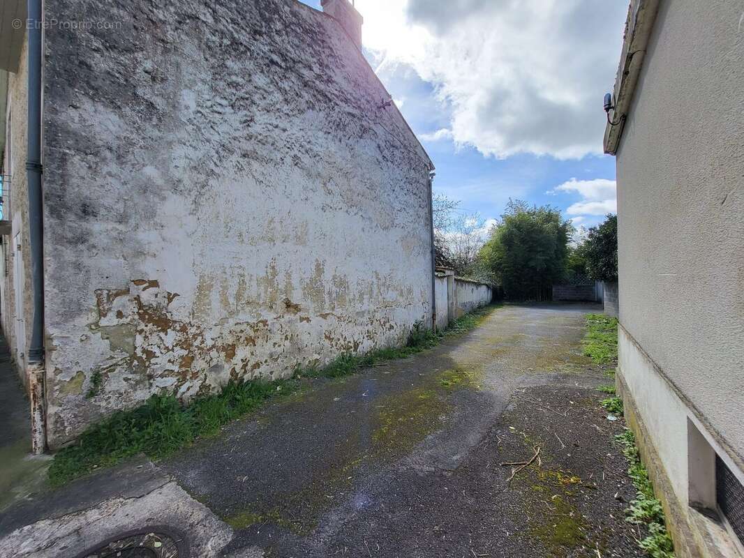 Maison à SAINT-JEAN-D&#039;ANGELY