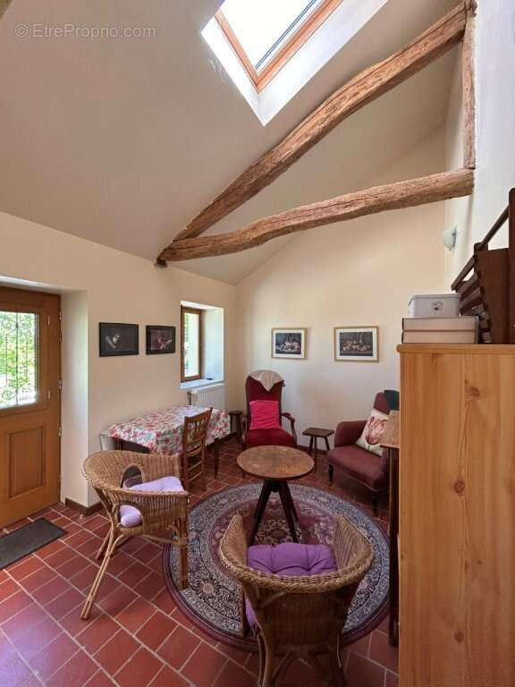 Maison à SAINT-SAULGE