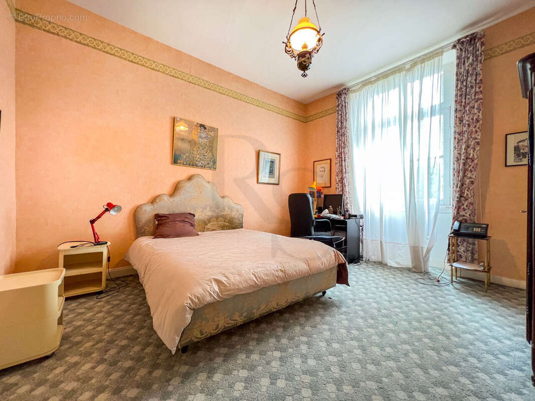 Maison à SAINT-GEORGES-DES-GROSEILLERS