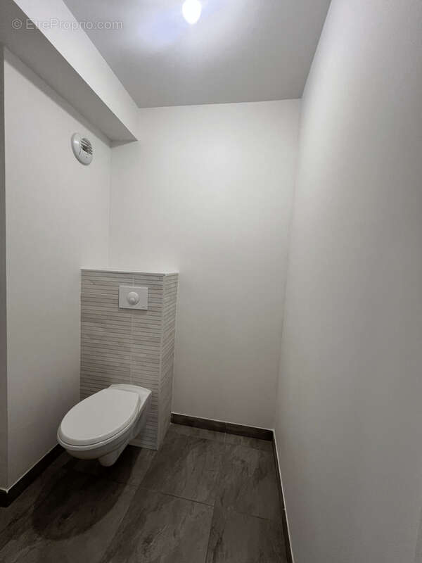 Appartement à FONTAINES-SUR-SAONE