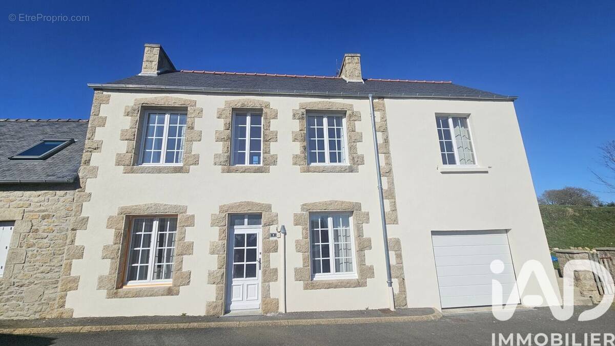 Photo 1 - Maison à GUERLESQUIN