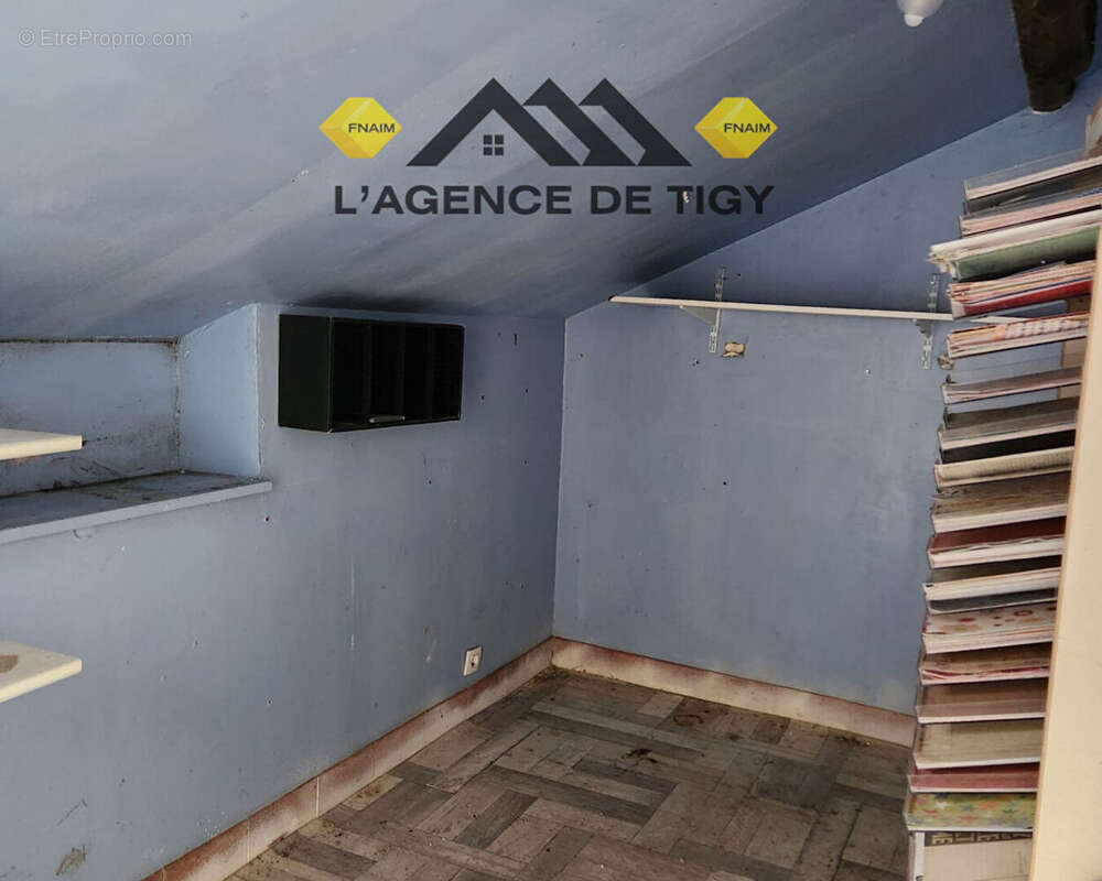 Maison à VANNES-SUR-COSSON