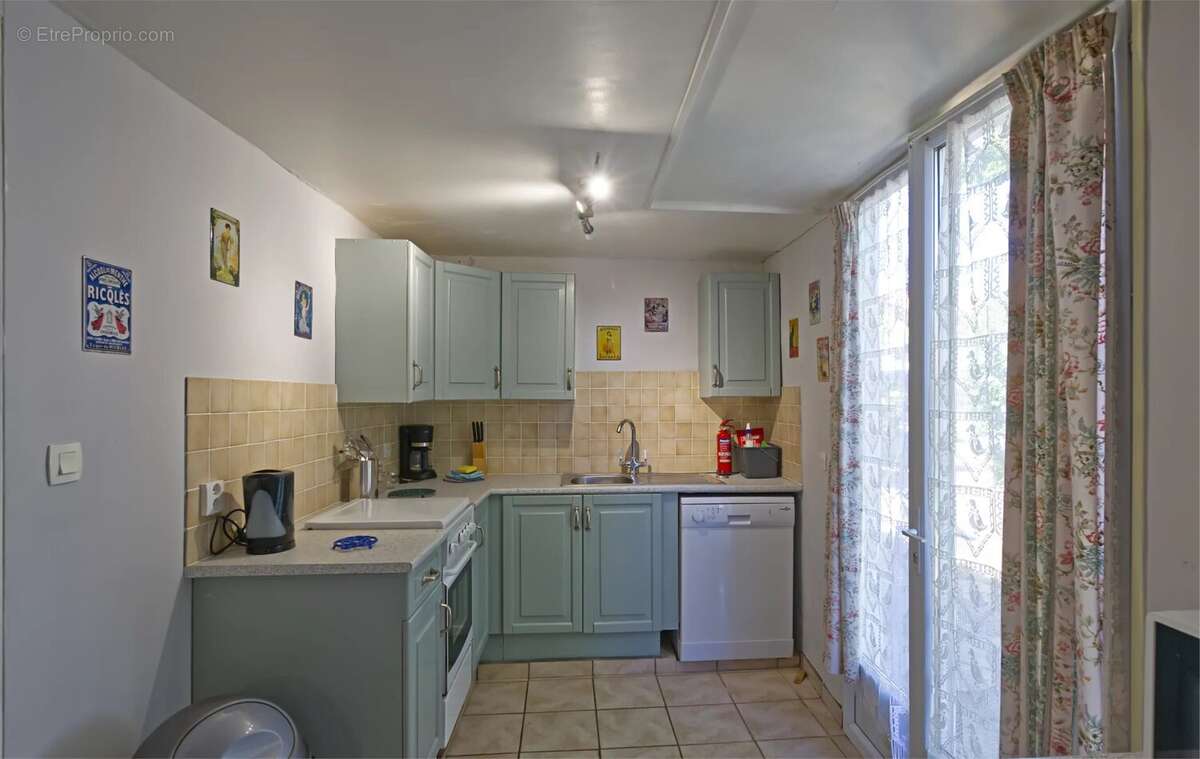 Complexe de gîtes avec une ferme de 3 chambres et 3 gîtes avec piscine chauffée - photo 12
