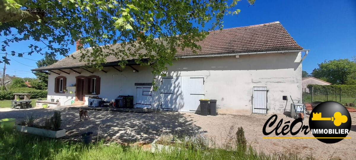 Maison à SIMANDRE