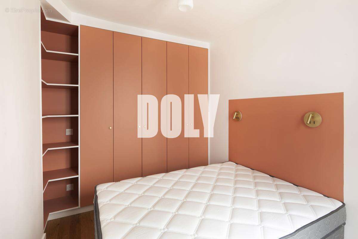 Appartement à PARIS-3E