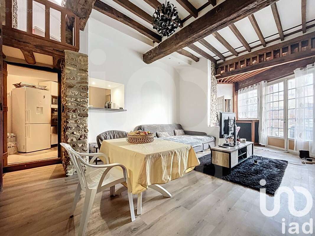 Photo 2 - Maison à MARCQ