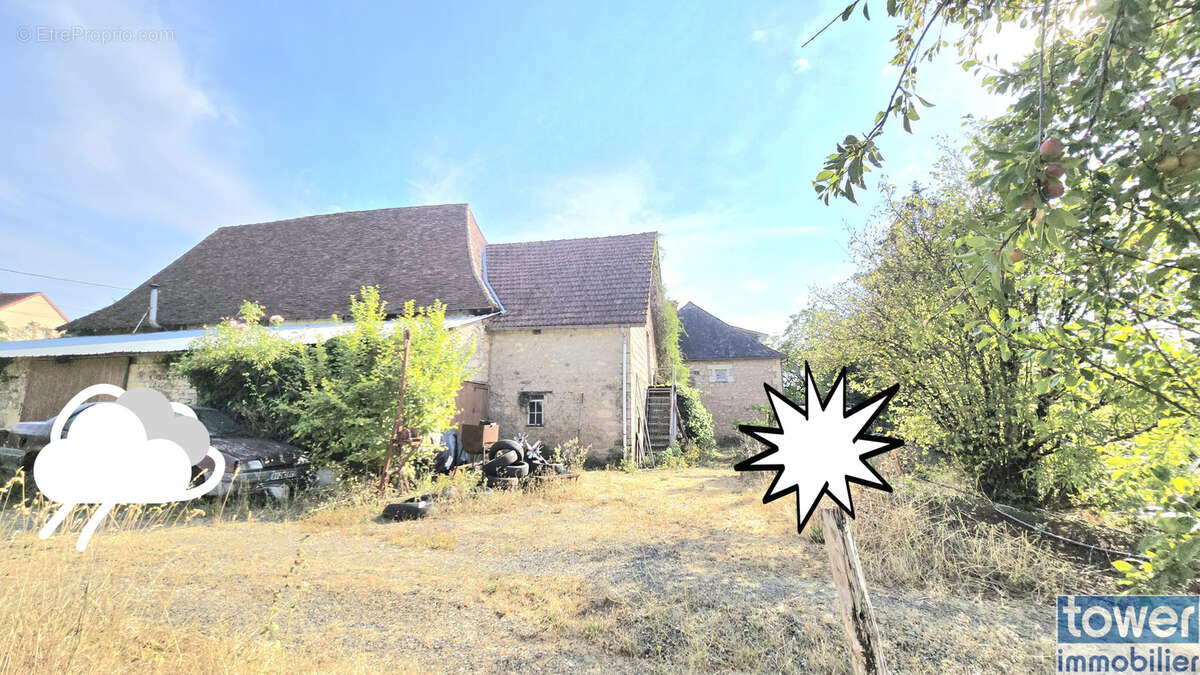 Corps de ferme, terrain de 2500 m2 environ - photo 6