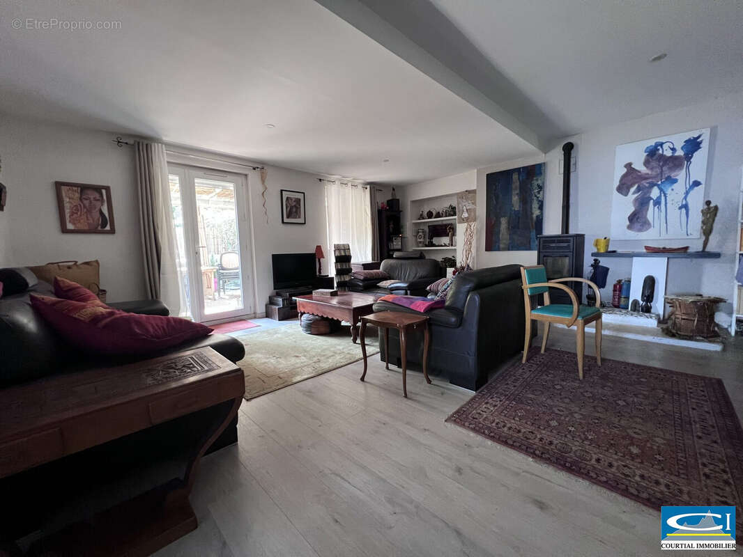 Maison à TOURNON-SUR-RHONE