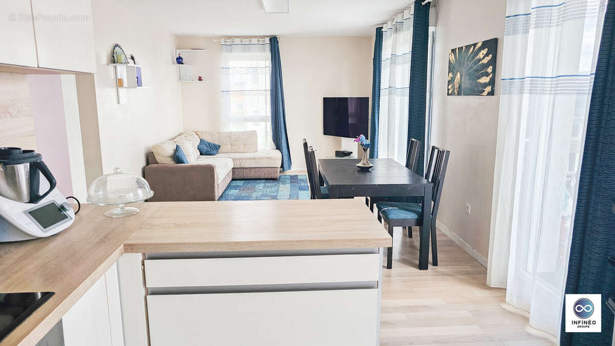 Appartement à RIS-ORANGIS