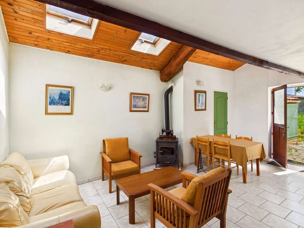 Jolie maison de village avec maison d'amis - photo 18