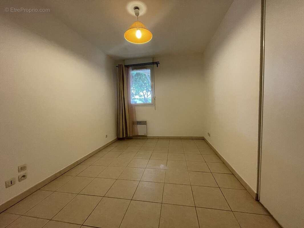 Appartement à LATTES