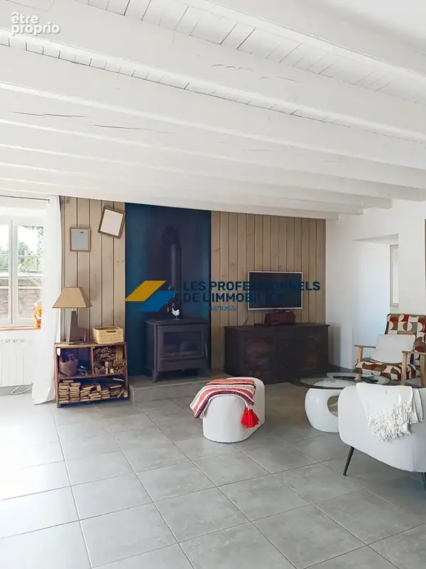 Sur Herbignac un bien rare, deux maison, deux univers. - photo 7