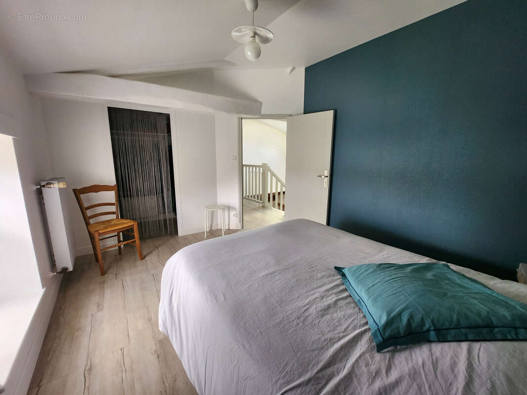 Maison en pierre coup de cœur avec 6 chambres et double garage - photo 21