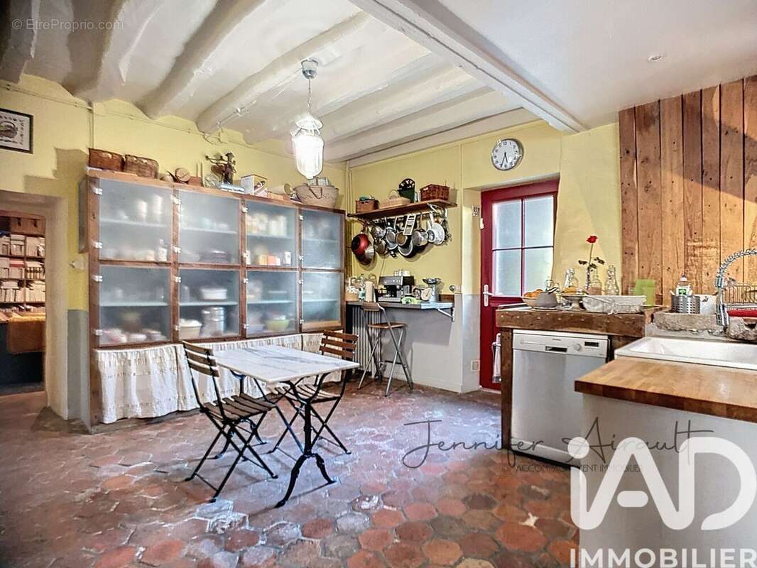 Photo 2 - Maison à MONTEREAU-FAULT-YONNE