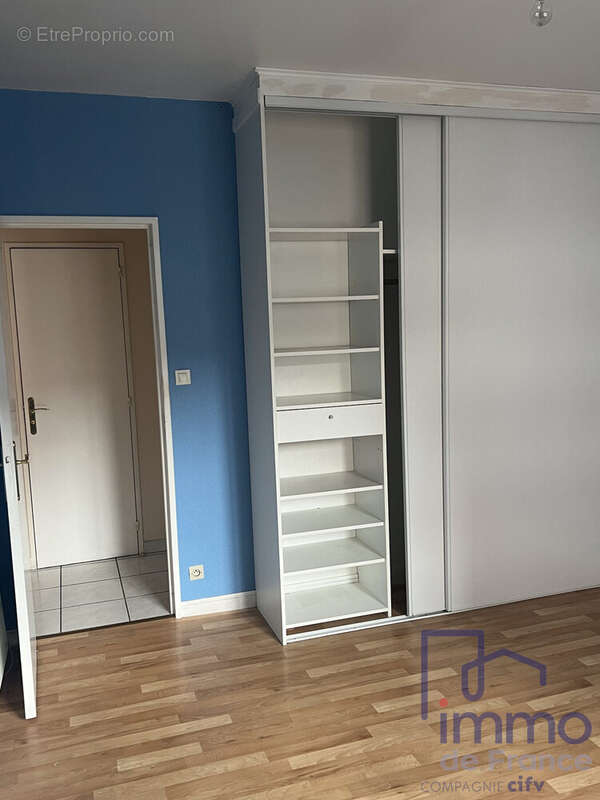 Appartement à SAINT-ETIENNE