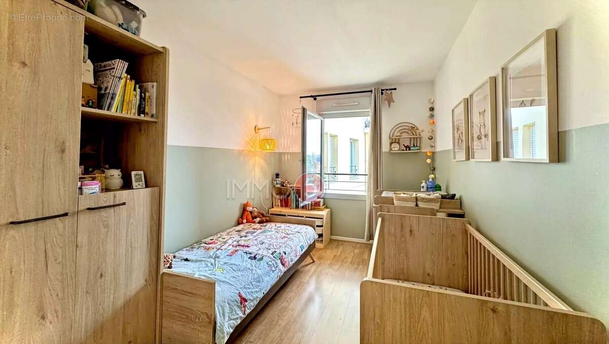 Appartement à LE RAINCY