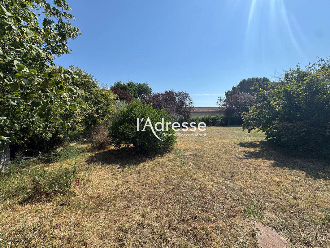 l'Adresse Immobilier - Terrain à bâtir viabilisé de 802 m² ? Libre constructeur ? Plaisance-du-Touch - photo 2