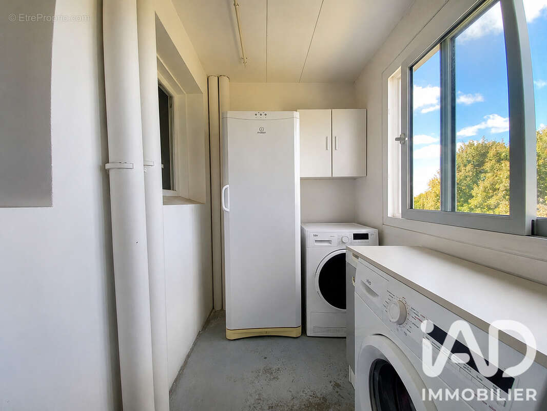 Appartement 81 m² à Niort  - photo 4