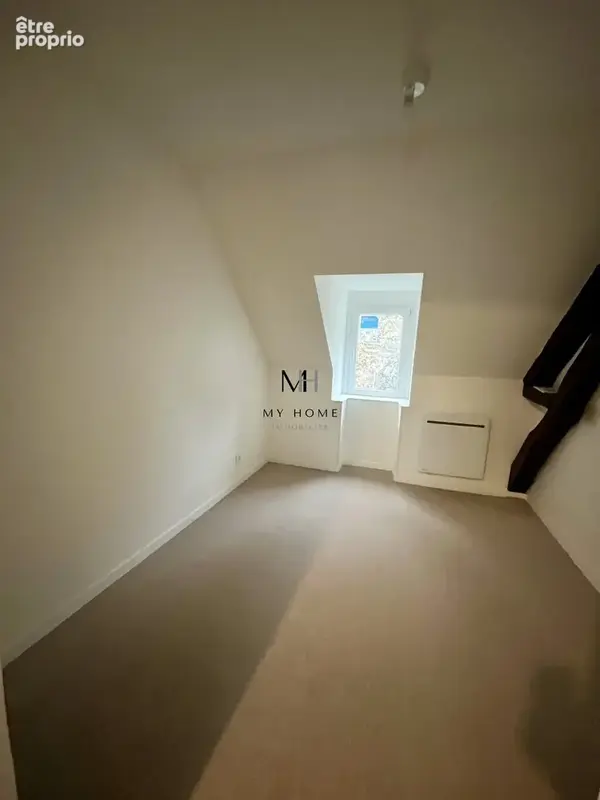 Appartement 92 m² à vendre à Fresnay-Sur-Sarthe (72130) - photo 4