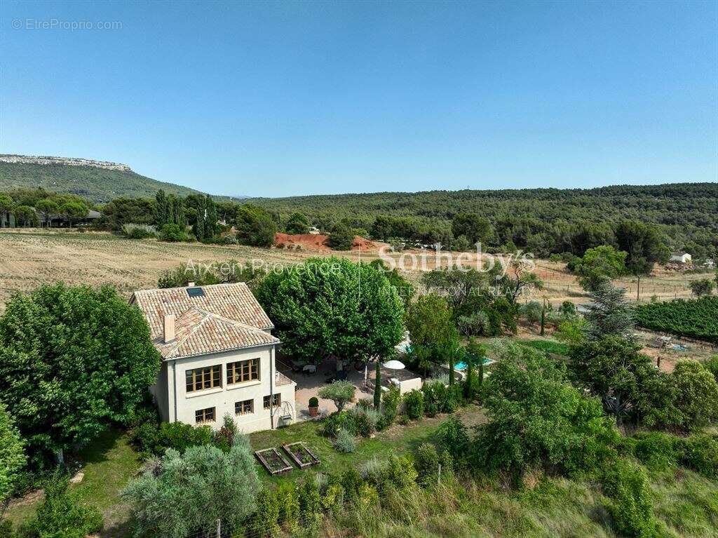 Maison à AIX-EN-PROVENCE