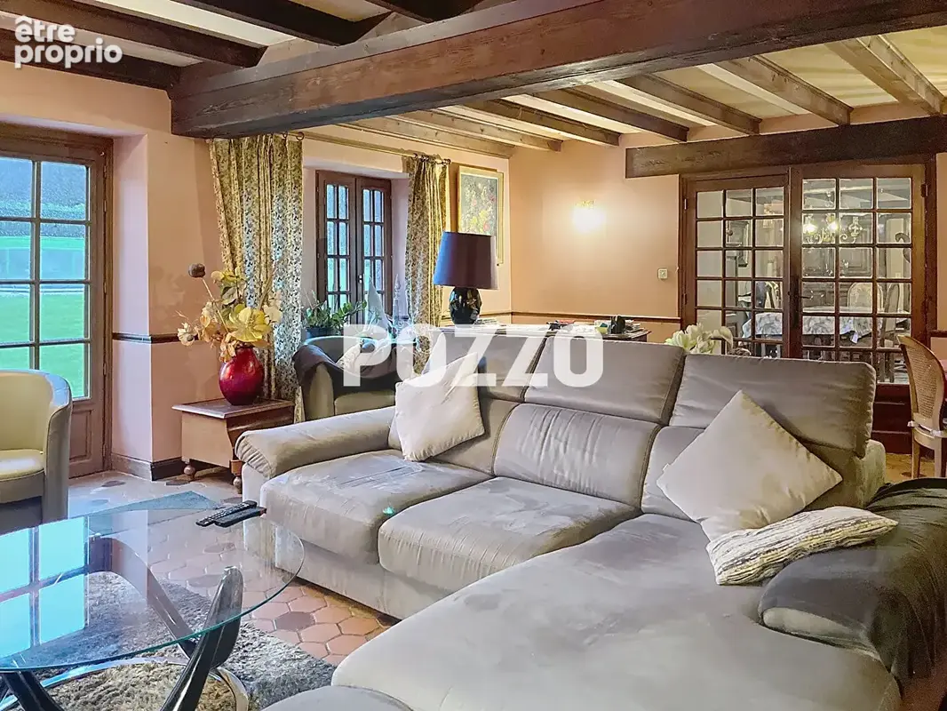 Maison - 180 m² -  5 pièces - jardin - piscine - court de tennis -  gîte avec 3 chambres de 90m² environ - photo 4