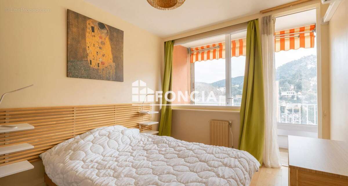 Appartement à MARSEILLE-9E