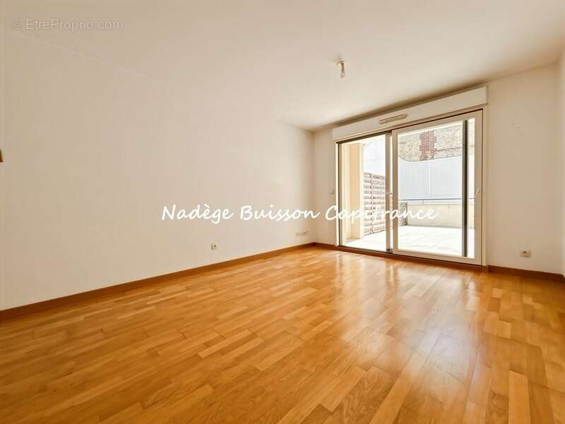 Appartement 2 pièces DEAUVILLE- terrasse plein sud de 20 m²-box fermé- plage à pied - photo 12
