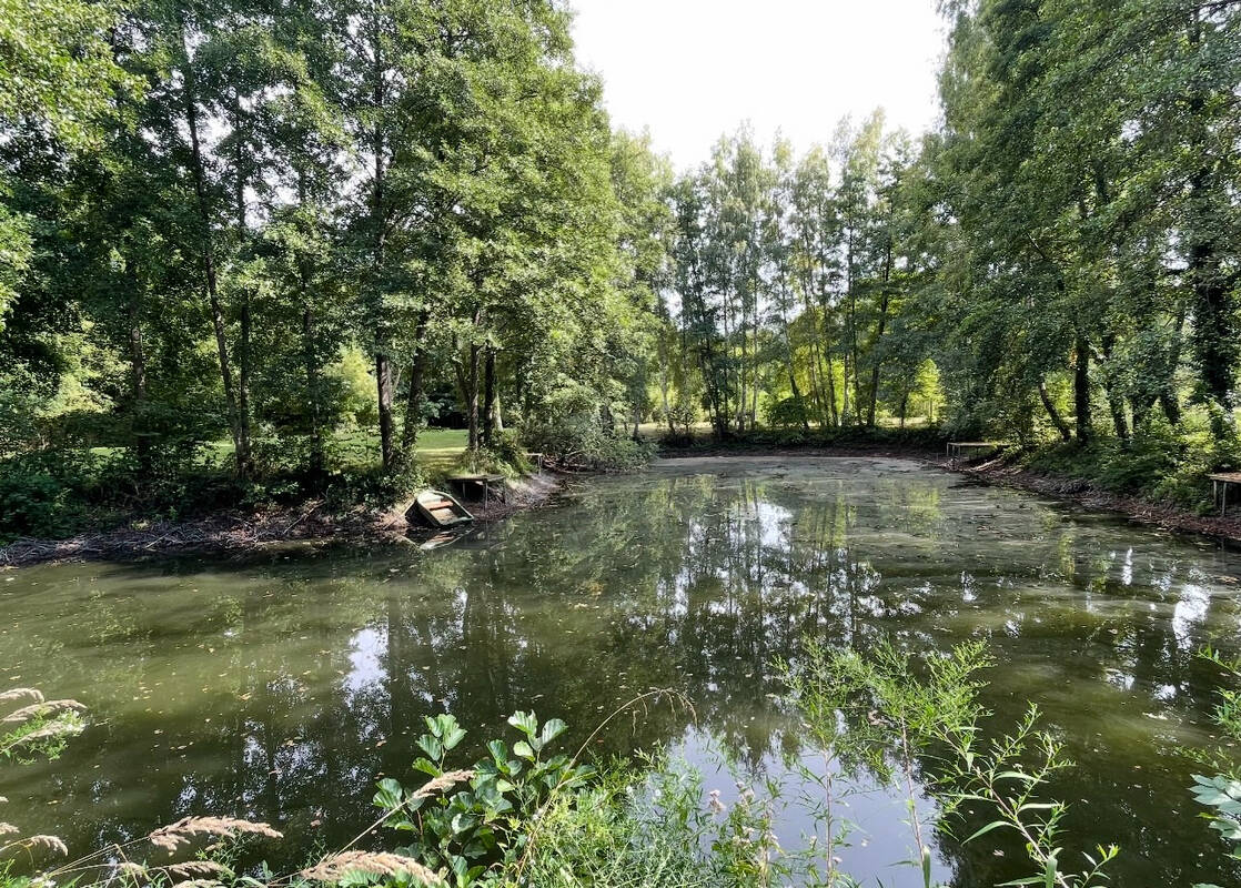 Terrain à PRESLES-ET-THIERNY