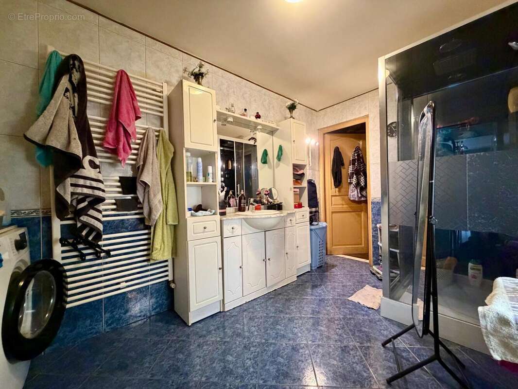 Maison 103 m² à Thiant  - photo 5