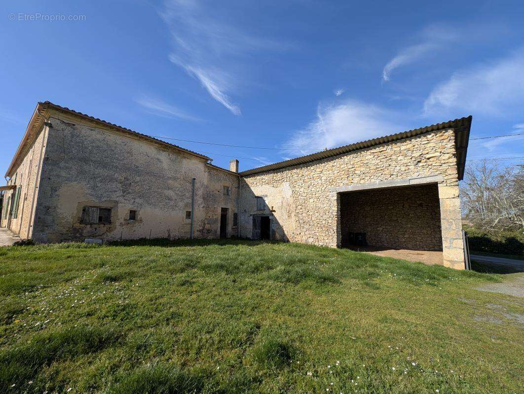 Maison à BRANNE