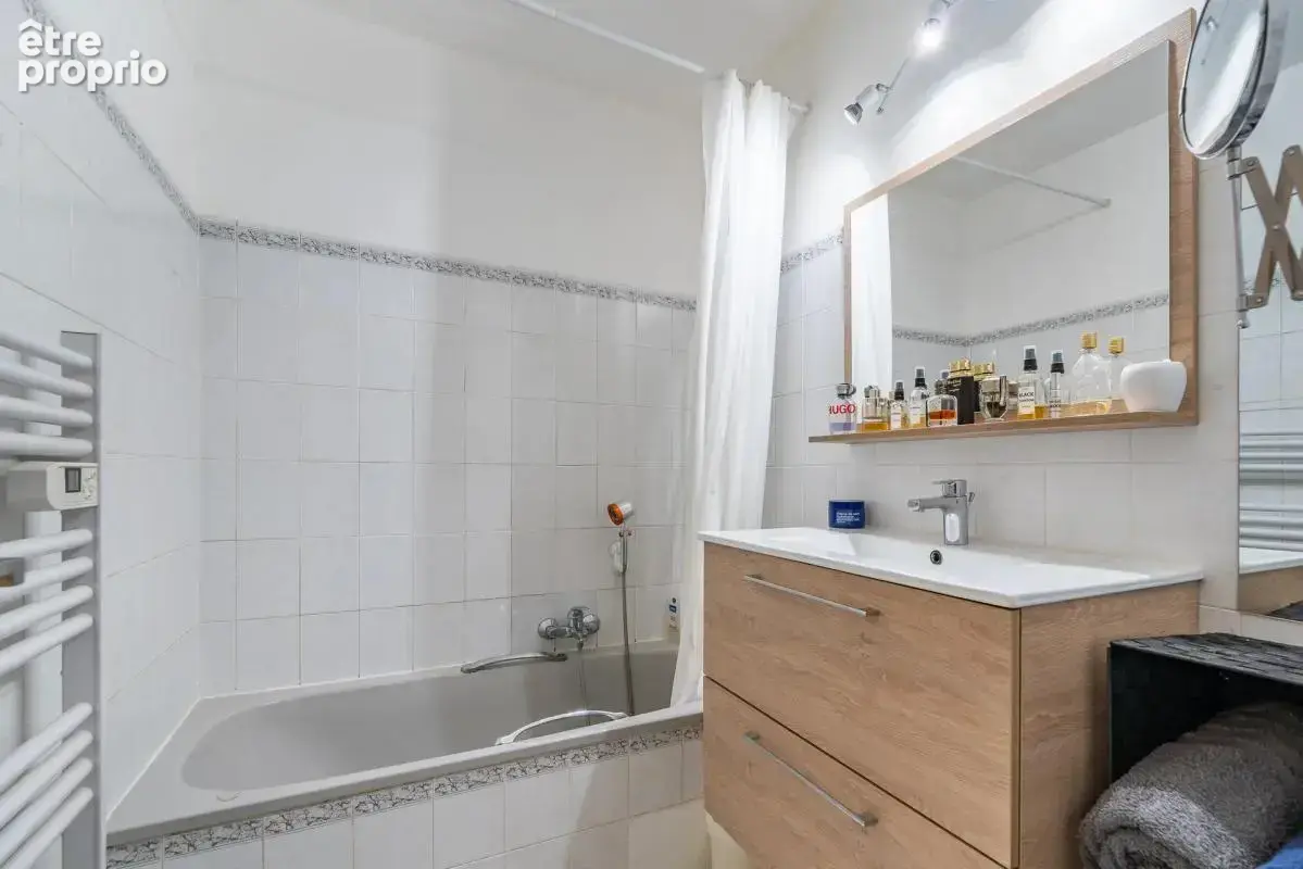 2p traversant 44,7 m² – double terrasse – stationnement privatif - photo 7