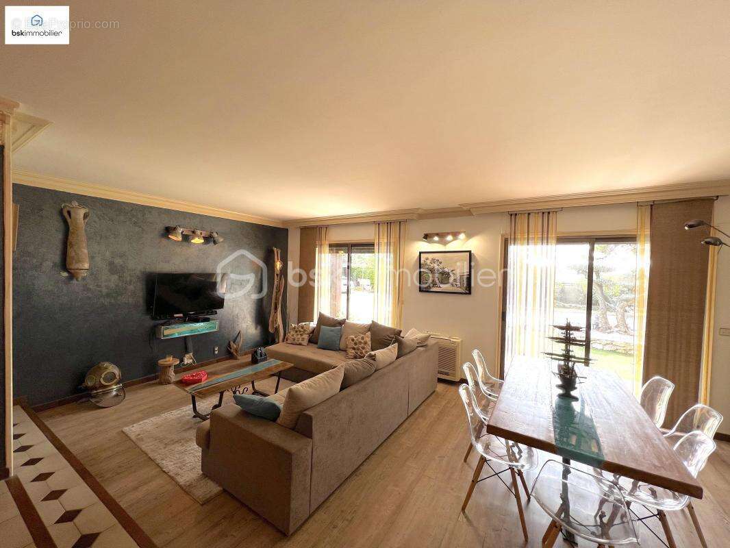 Maison à FRONTIGNAN